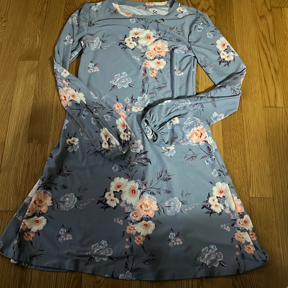 SO Floral Ling Sleeve Dress